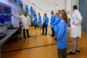 Lab tour during the KATANA opening event. Photo: IJS - Marjan Verč